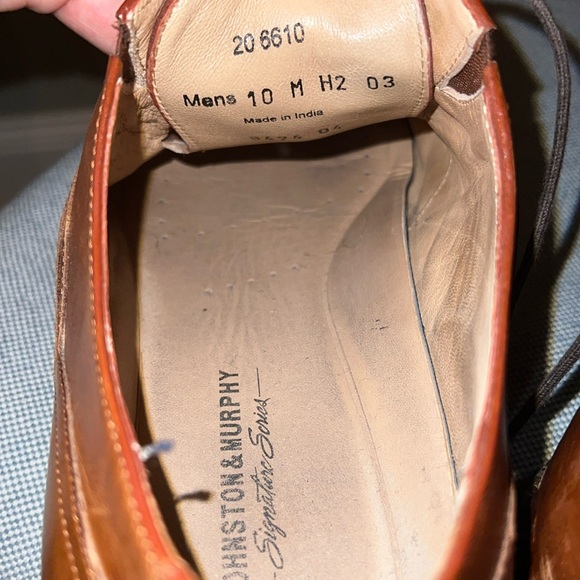 Johnston & Murphy brown leather dress shoes (great condition) - size 10 men’s - Picture 4 of 5